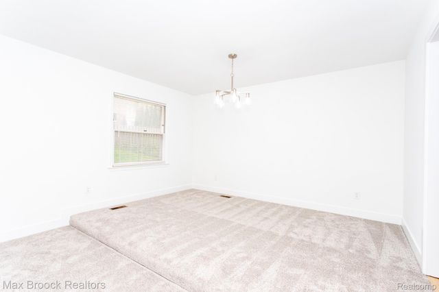 3026 Vinsetta Boulevard, Royal Oak, MI 48073