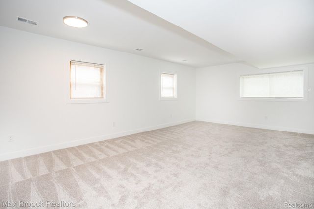 3026 Vinsetta Boulevard, Royal Oak, MI 48073