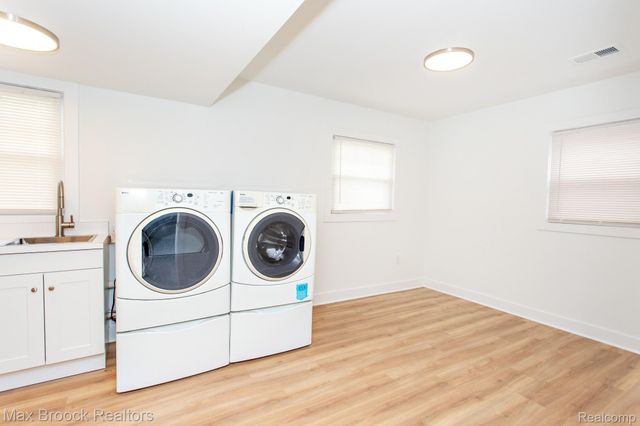 3026 Vinsetta Boulevard, Royal Oak, MI 48073