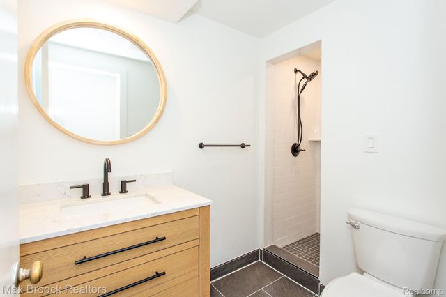 3026 Vinsetta Boulevard, Royal Oak, MI 48073