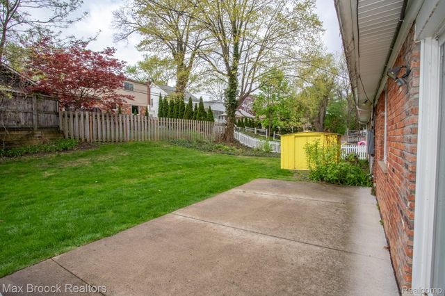 3026 Vinsetta Boulevard, Royal Oak, MI 48073