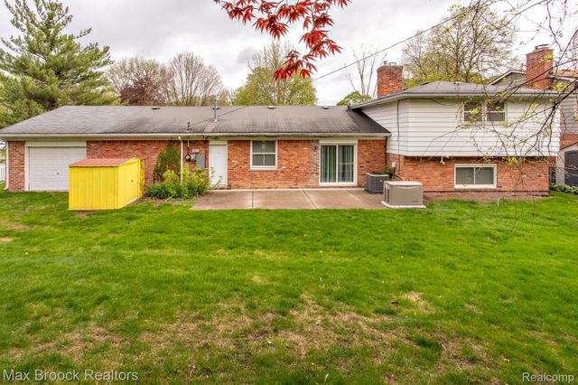 3026 Vinsetta Boulevard, Royal Oak, MI 48073