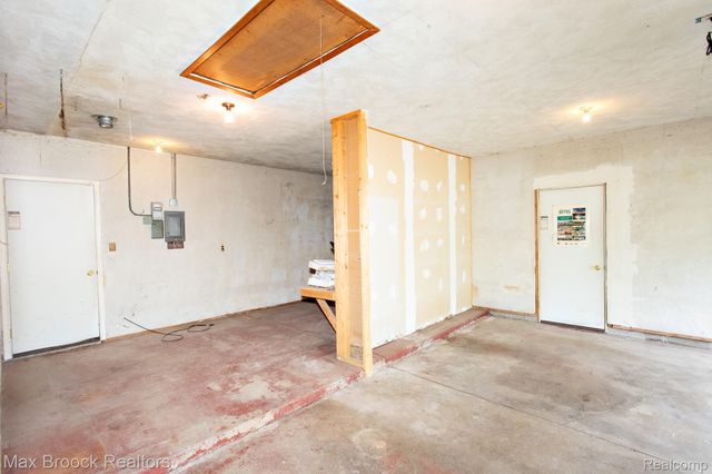 3026 Vinsetta Boulevard, Royal Oak, MI 48073