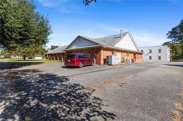 162 Alleghany RD, Hampton, VA 23661