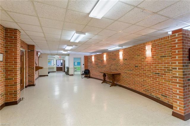 162 Alleghany RD, Hampton, VA 23661