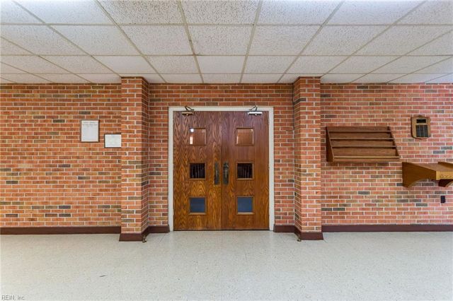 162 Alleghany RD, Hampton, VA 23661