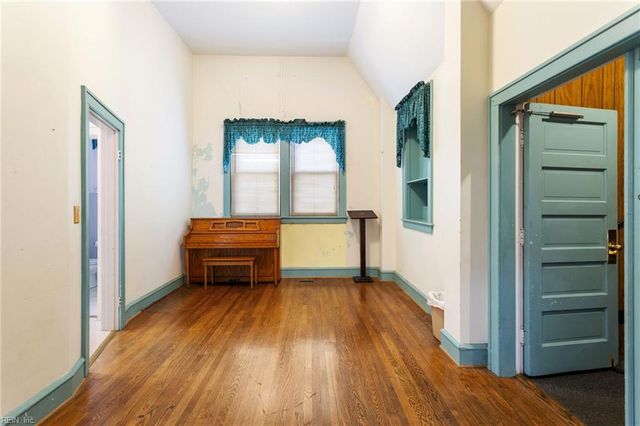 162 Alleghany RD, Hampton, VA 23661