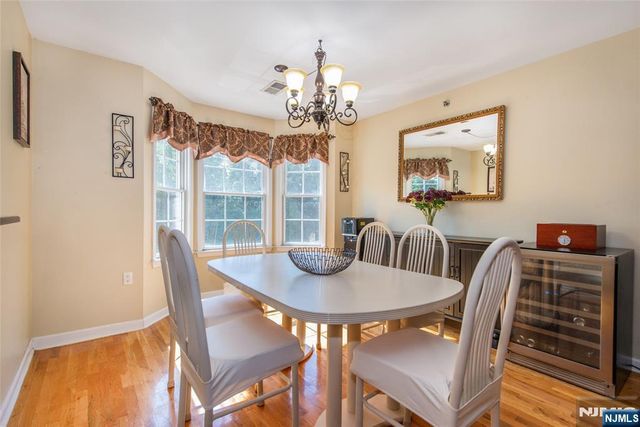 30 Federal Hill Road 15, Pompton Lakes, NJ 07442