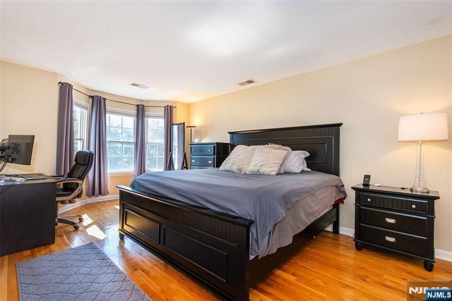 30 Federal Hill Road 15, Pompton Lakes, NJ 07442