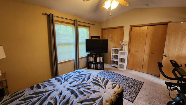 3037 Venice Lane NW, Rochester, MN 55901