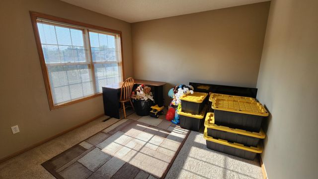 3037 Venice Lane NW, Rochester, MN 55901