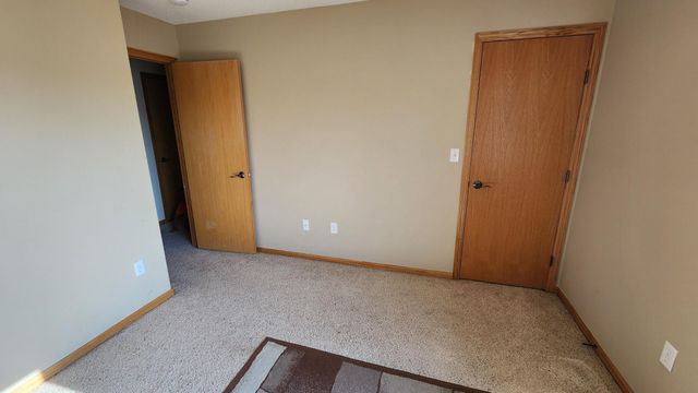 3037 Venice Lane NW, Rochester, MN 55901
