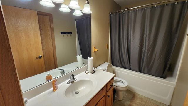3037 Venice Lane NW, Rochester, MN 55901