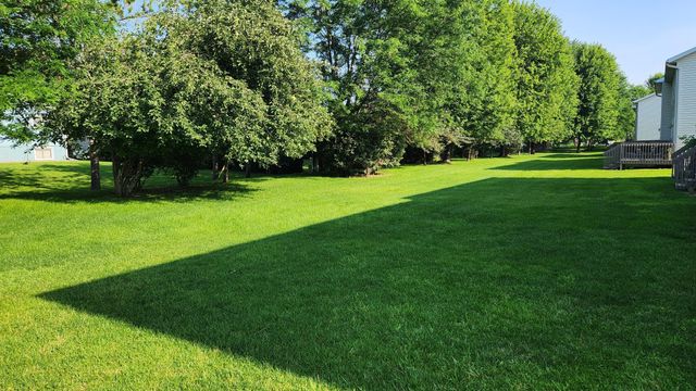 3037 Venice Lane NW, Rochester, MN 55901