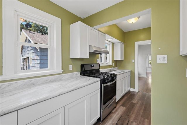 7327 Monroe Avenue, Hammond, IN 46324
