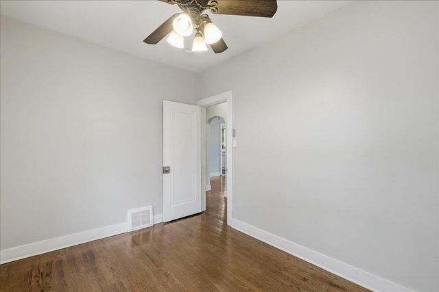 7327 Monroe Avenue, Hammond, IN 46324