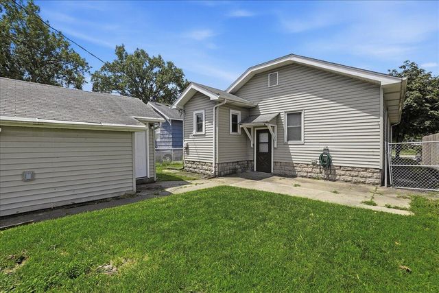 7327 Monroe Avenue, Hammond, IN 46324