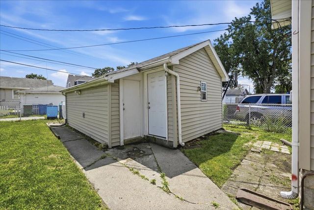 7327 Monroe Avenue, Hammond, IN 46324