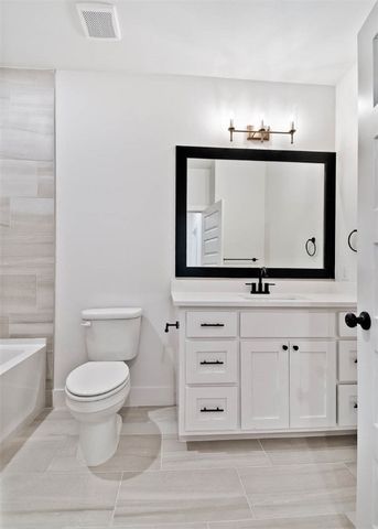 28 Bedford Lane, Bella Vista, AR 72714