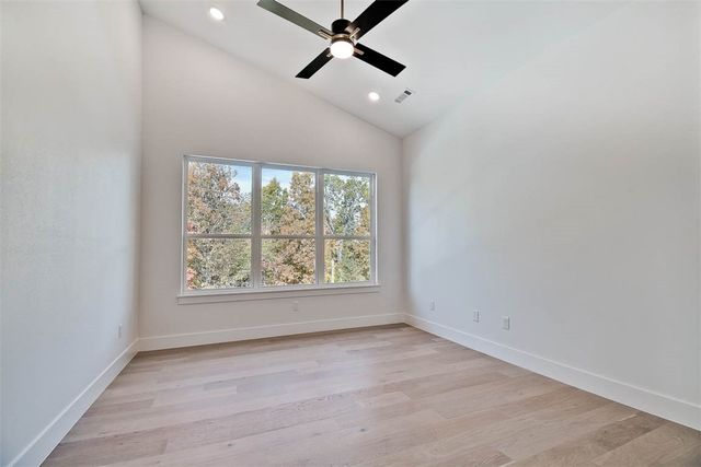 28 Bedford Lane, Bella Vista, AR 72714