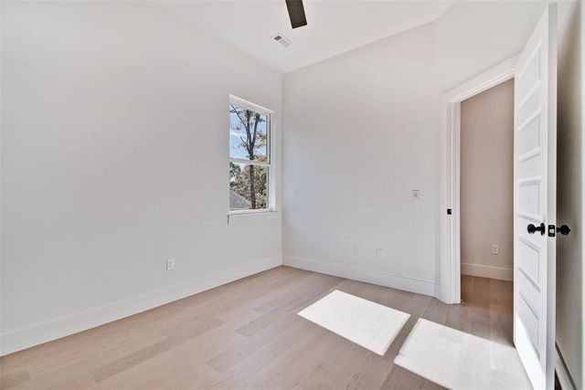 28 Bedford Lane, Bella Vista, AR 72714