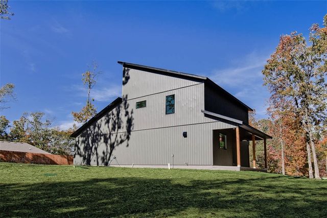 28 Bedford Lane, Bella Vista, AR 72714