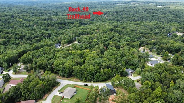 28 Bedford Lane, Bella Vista, AR 72714