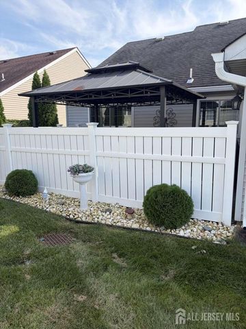 792 Pompton Road A, Monroe, NJ 08831