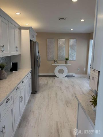 792 Pompton Road A, Monroe, NJ 08831