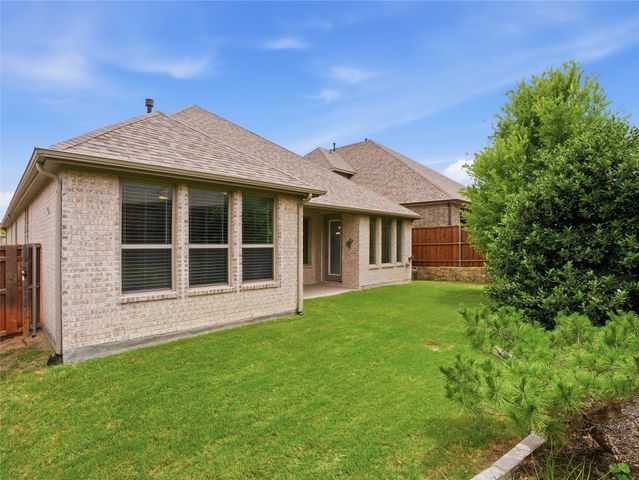 3905 Ironbark Way, Mckinney, TX 75071