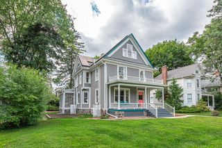 916 Olivia Avenue, Ann Arbor, MI 48104