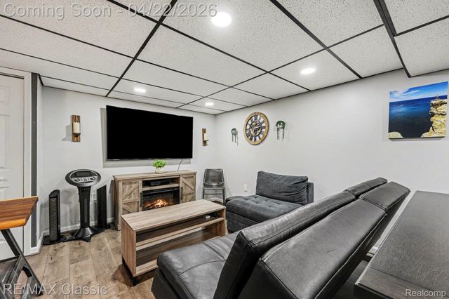 7981 Woodingham 2, West Bloomfield Charter Township, MI 48322