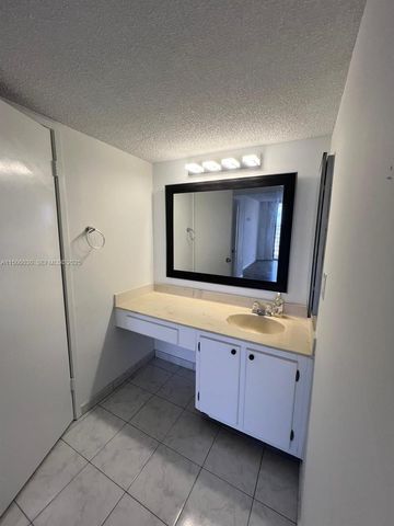290 174th Street 702, Sunny Isles Beach, FL 33160