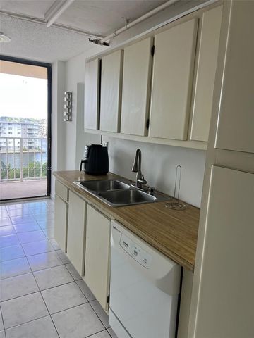 290 174th Street 702, Sunny Isles Beach, FL 33160