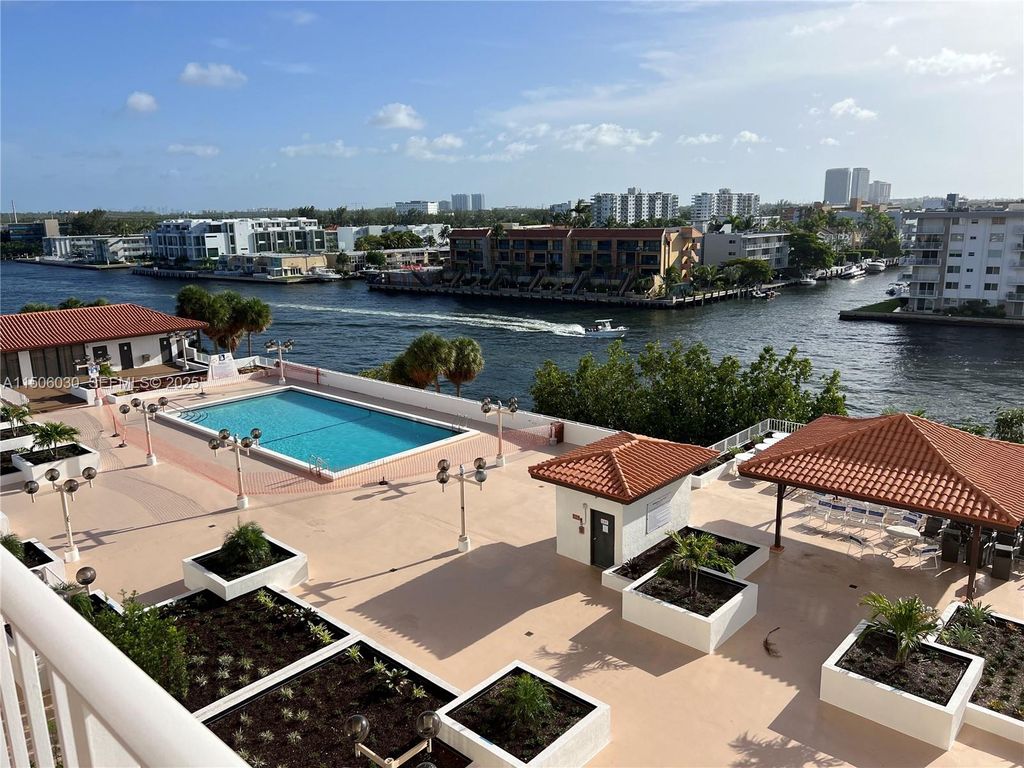 290 174th Street 702, Sunny Isles Beach, FL 33160