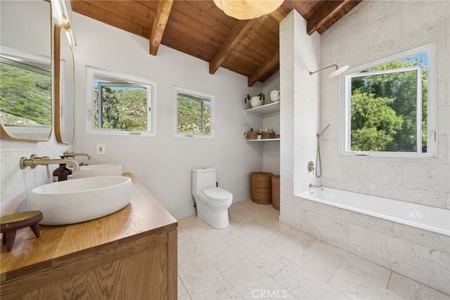 1377 Lewellyn, Laguna Beach, CA 92651