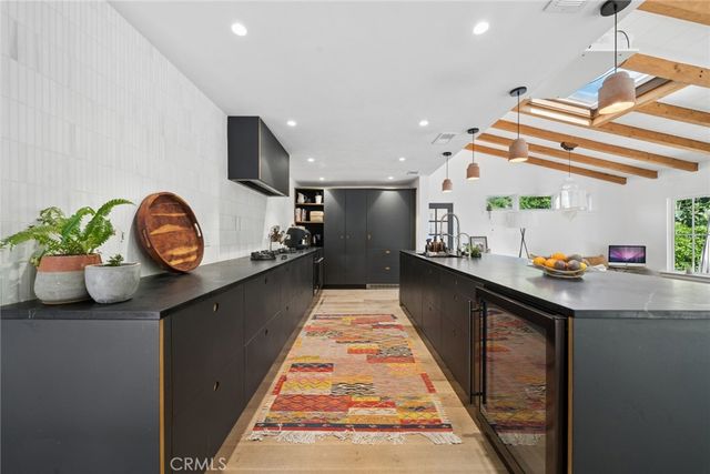 1377 Lewellyn, Laguna Beach, CA 92651