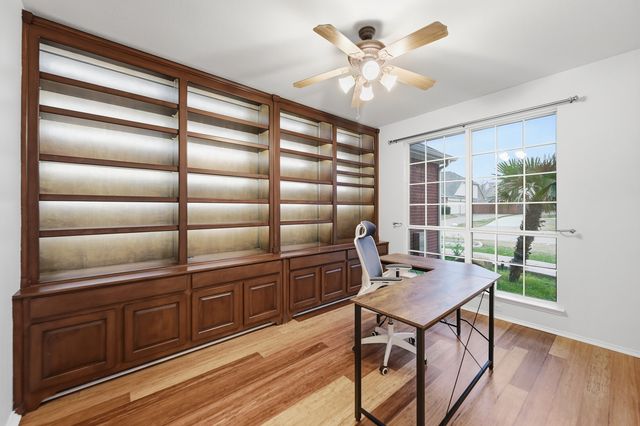 3010 Saint Joseph Drive, Mansfield, TX 76063