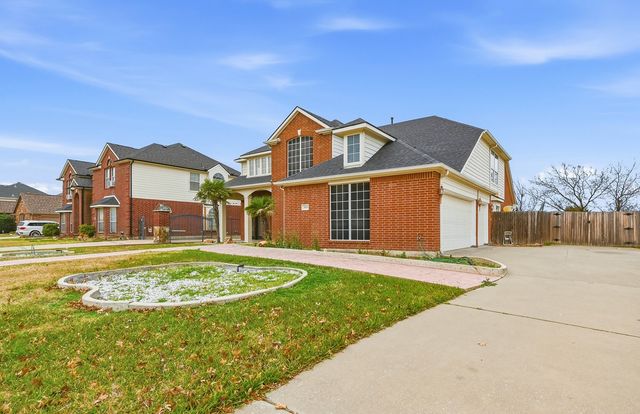 3010 Saint Joseph Drive, Mansfield, TX 76063