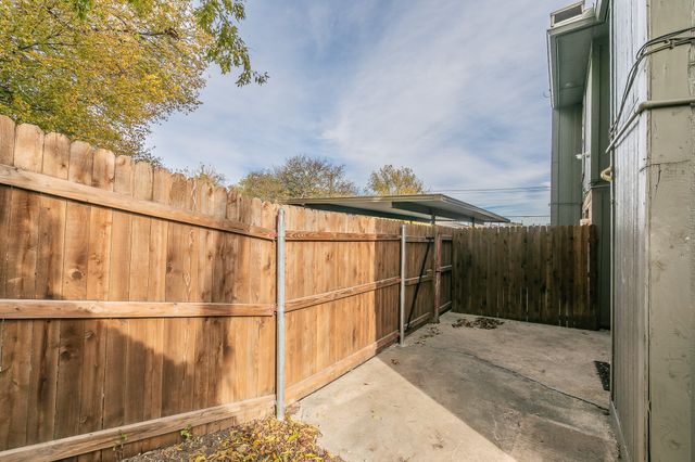 7604 Chapin Road A, Fort Worth, TX 76116