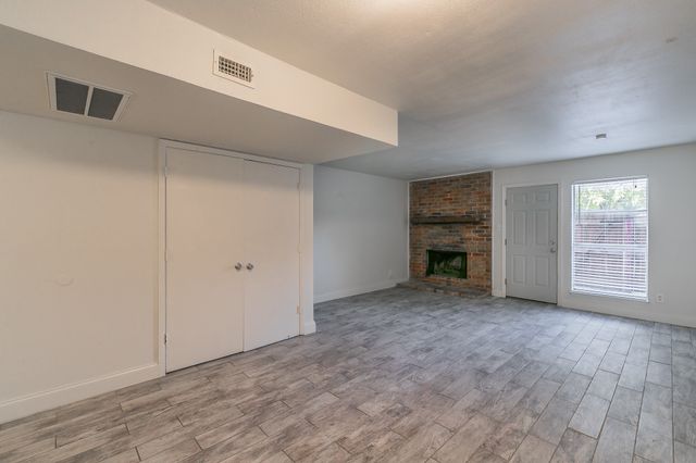 7604 Chapin Road A, Fort Worth, TX 76116