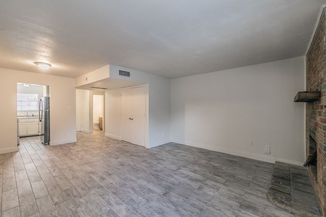 7604 Chapin Road A, Fort Worth, TX 76116