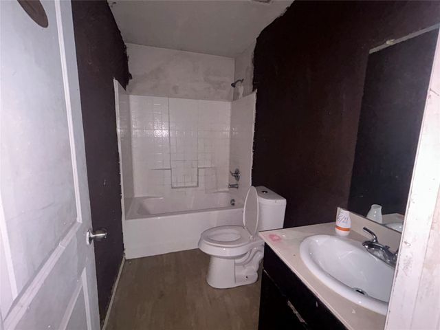 1504 Avenue D, Fort Worth, TX 76104
