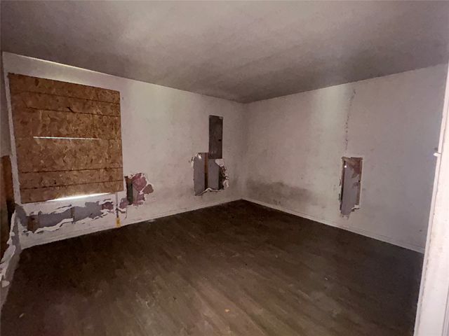 1504 Avenue D, Fort Worth, TX 76104