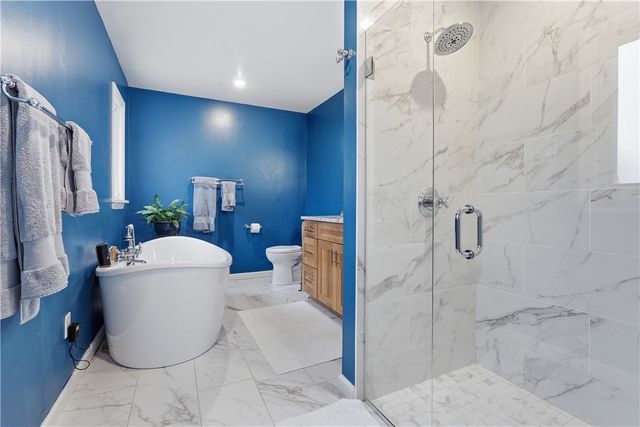 219 Danbury Circle South, Brighton, NY 14618