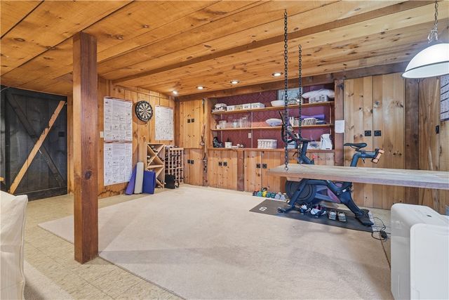 219 Danbury Circle South, Brighton, NY 14618