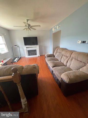 233 RUTGERS AVE, Pemberton, NJ 08068