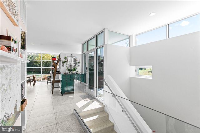 10222 VAN THOMPSON RD, Fairfax Station, VA 22039