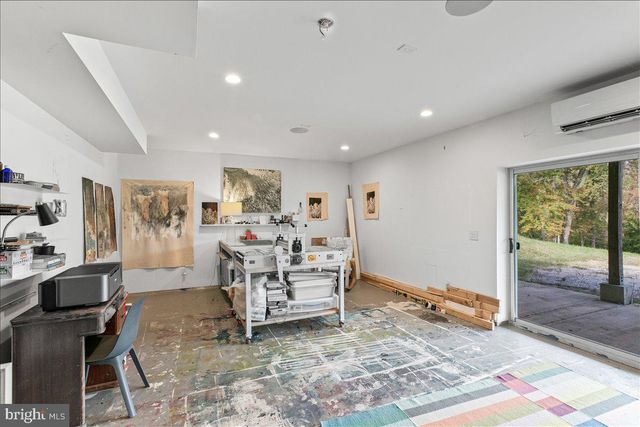 10222 VAN THOMPSON RD, Fairfax Station, VA 22039