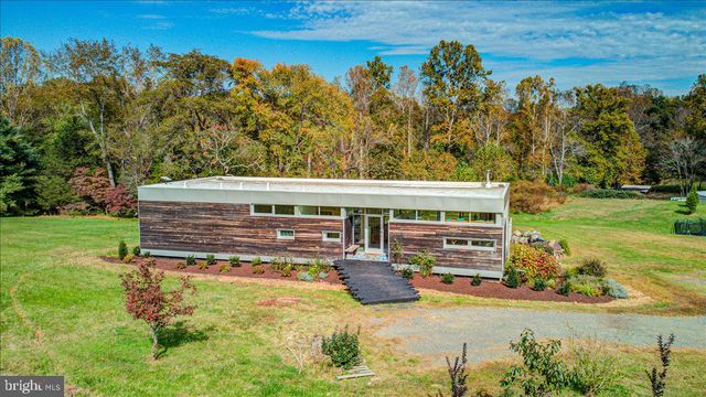 10222 VAN THOMPSON RD, Fairfax Station, VA 22039